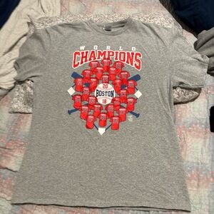 Unisex gray T-shirt, Boston Red Sox 2018 world champions
